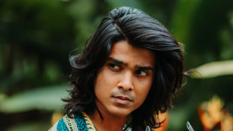Man with shiny hair and smooth skin from using DL-Panthenol
